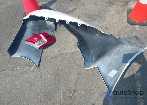 2012 Toyota Camry Se z USA, uszkodzony, nr VIN 4T1BF1FK0CU125532